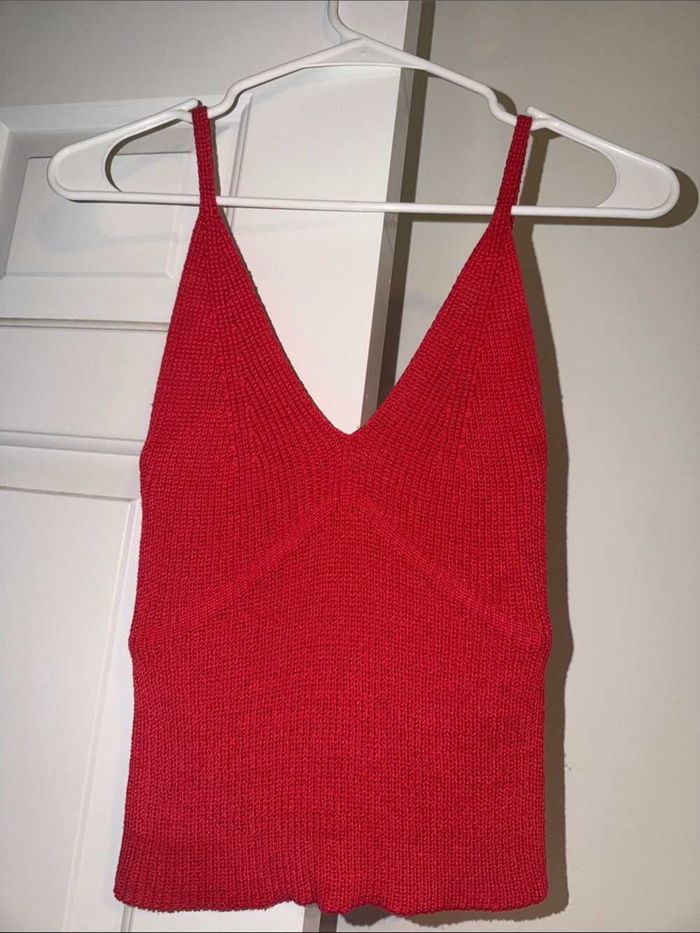 NWOT Zara Knit V-Neck Camisole Tank Top Red Size XS